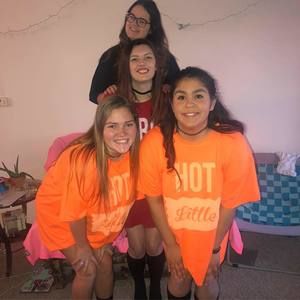 Meet your Posher, Loretta